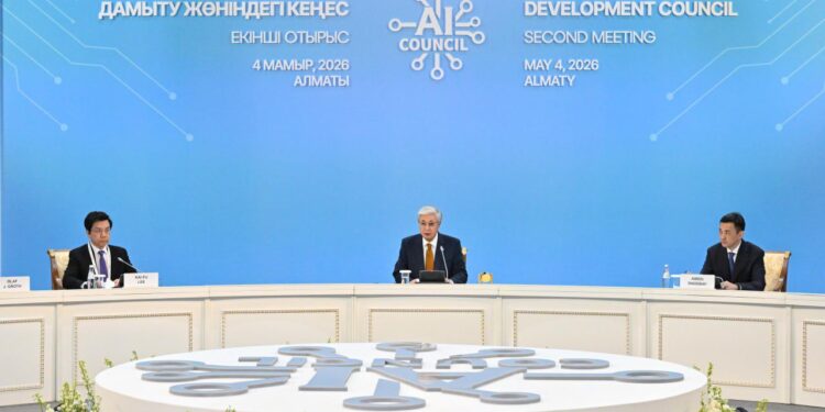 АЛМАТЫДА ПРЕЗИДЕНТ ҚАСЫМ-ЖОМАРТ ТОҚАЕВТЫҢ ТӨРАҒАЛЫҒЫМЕН ЖАСАНДЫ ИНТЕЛЛЕКТІНІ ДАМЫТУ ЖӨНІНДЕГІ КЕҢЕСТІҢ ЕКІНШІ ОТЫРЫСЫ ӨТТІ