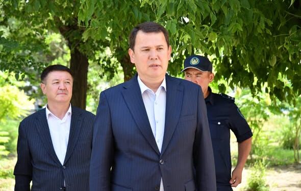 АУДАН ӘКІМІ АҚТӨБЕ АУЫЛ ОКРУГІНІҢ ТҰРҒЫНДАРЫМЕН КЕЗДЕСТІ