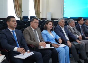 ШЫМКЕНТТЕ ТЕРРОРИЗМГЕ ҚАРСЫ КОМИССИЯСЫНЫҢ ЖҰМЫС ТОБЫНЫҢ КЕЗЕКТІ ОТЫРЫСЫНДА САЙЛАУ УЧАСКЕЛЕРІНДЕГІ ҚАУІПСІЗДІК МӘСЕЛЕСІ ҚАРАЛДЫ
