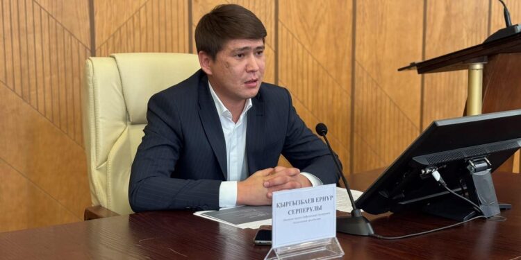 В ШЫМКЕНТЕ СТУДЕНТАМ РАССКАЗАЛИ, КАК ЗАЩИТИТЬСЯ ОТ ИНТЕРНЕТ-МОШЕННИКОВ