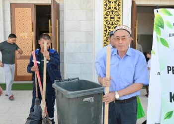МЕШІТКЕ КЕЛУШІЛЕР ТАЗАЛЫҚ ЖҰМЫСТАРЫНА АТСАЛЫСТЫ