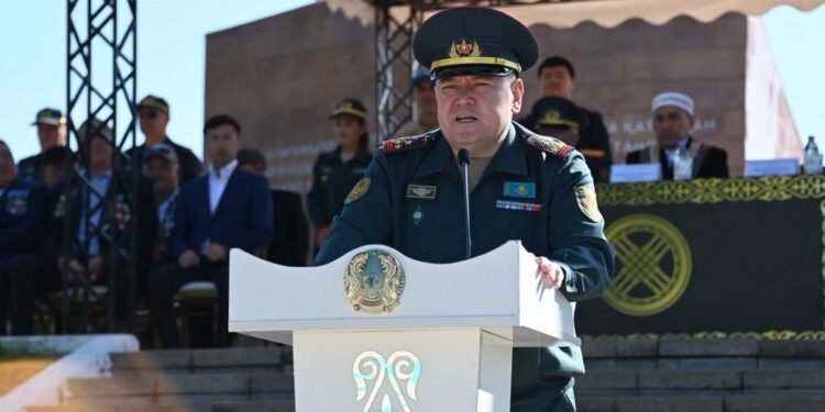 Из Шымкента в армию отправились еще 27 граждан