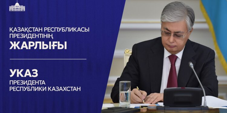 МЕМЛЕКЕТ БАСШЫСЫ БАРЛЫҚ ДЕҢГЕЙДЕГІ МӘСЛИХАТТАРДЫҢ ӨКІЛЕТТІГІН МЕРЗІМІНЕН БҰРЫН ТОҚТАТУ ТУРАЛЫ ЖАРЛЫҚҚА ҚОЛ ҚОЙДЫ