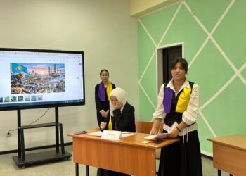 Промышленность против экологии: студенты Шымкента провели дебаты