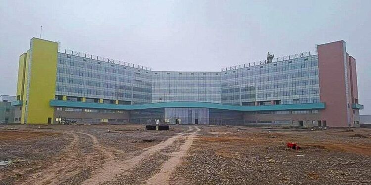 Түркістанда 570 төсек-орындық көпбейінді аурухананың құрылысы 86%-ға орындалды